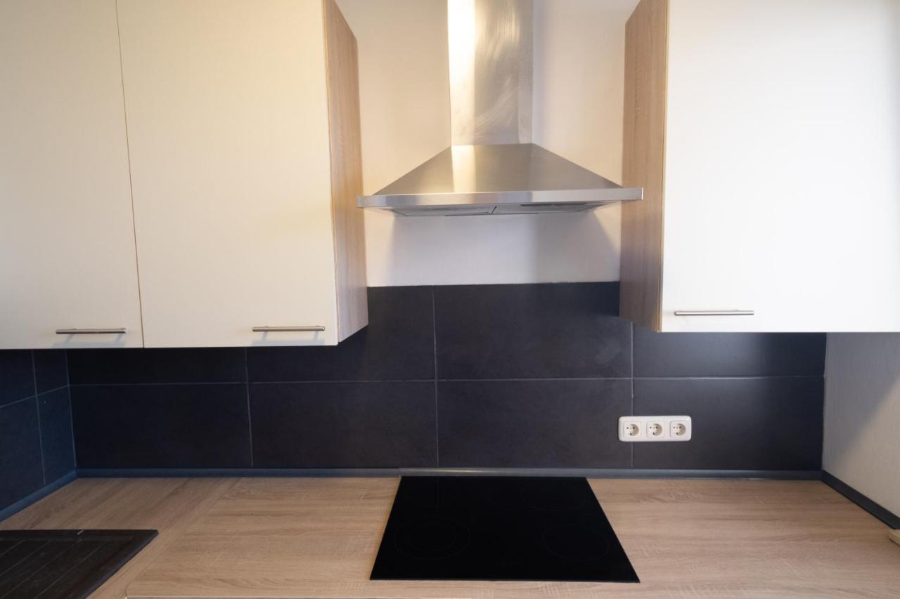 Schoene 2 Zimmerwohnung Mit Uhd-Tv, Grossem Balkon Und Haengematte Lampertheim Exterior photo